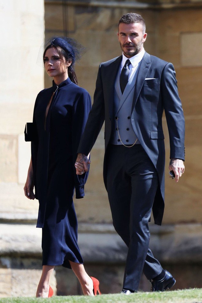 Vợ chồng Beckham qu&aacute; đẹp v&agrave; sang chảnh, chiếm trọn spotlight của d&agrave;n kh&aacute;ch mời tại đ&aacute;m cưới Ho&agrave;ng gia - Ảnh 3.