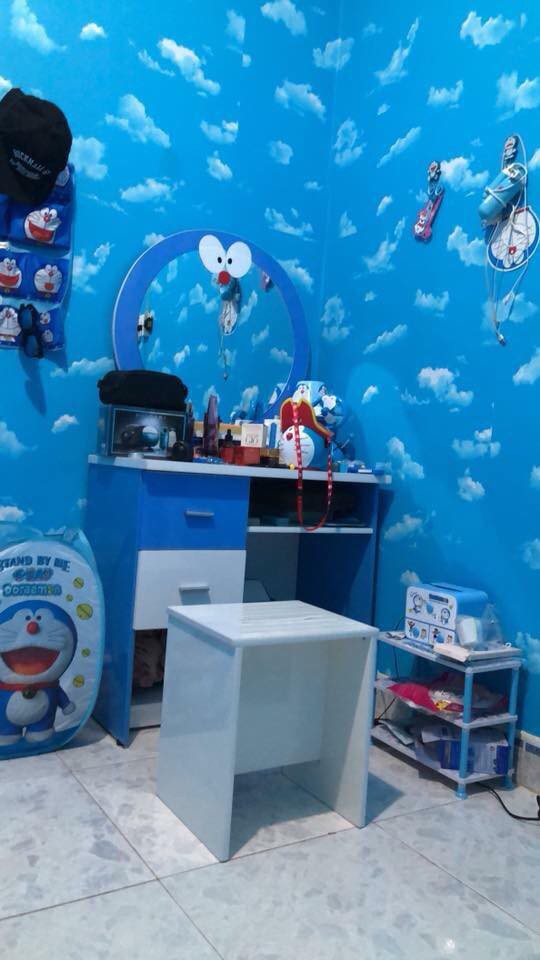 Căn phòng nhìn đâu cũng thấy Doraemon xanh lè của thanh niên vừa tròn 30 tuổi - Ảnh 2.