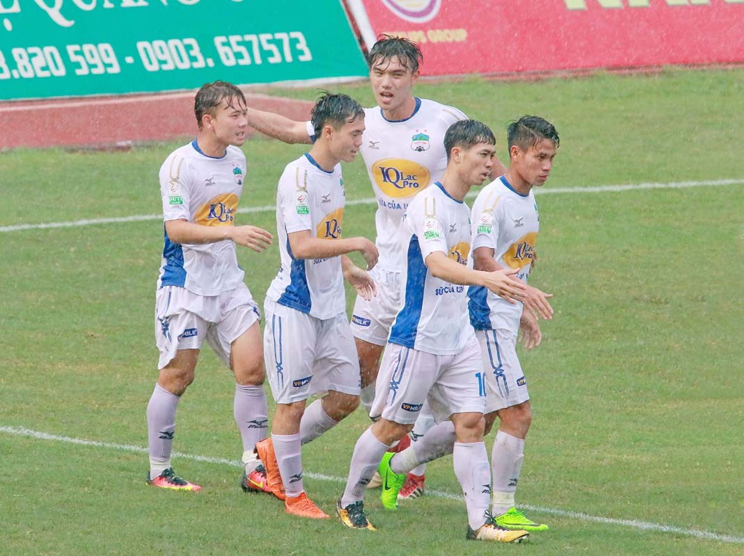 HLV Park Hang Seo và cơn đau đầu về nhân sự - Ảnh 2.