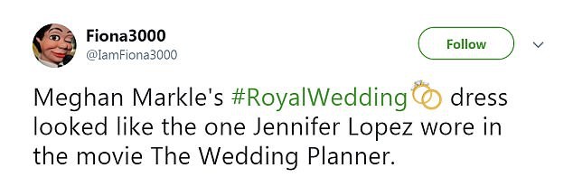 Thật t&igrave;nh cờ v&agrave; thật bất ngờ, v&aacute;y cưới của Meghan Markle giống hệt v&aacute;y Jennifer Lopez mặc từ 17 năm trước - Ảnh 6.