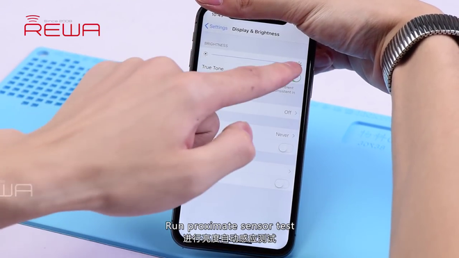 iPhone X đã có màn hình lô: LCD thay vì OLED, hiển thị kém, dễ bị loạn cảm ứng - Ảnh 5.