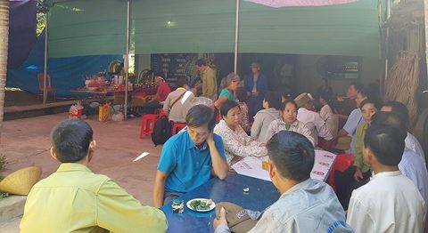Đẫm nước mắt đám tang hai vợ chồng tử nạn trên đường vào bệnh viện chờ sinh - Ảnh 3.