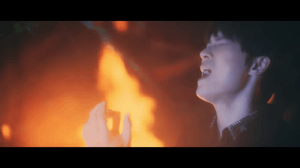 Bạch mã hoàng tử Jaejoong (JYJ) lao vào biển lửa trong MV tiếng Nhật đầu tay - Ảnh 1.