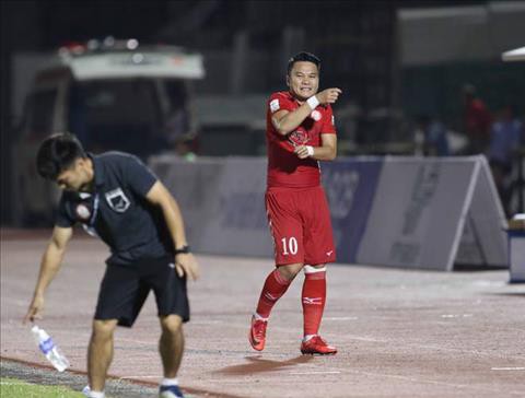 Phi Sơn nhận thẻ đỏ trực tiếp, TP.HCM trắng tay trước Than Quảng Ninh - Ảnh 2. Phi Sơn nhận thẻ đỏ trực tiếp, TP.HCM trắng tay trước Than Quảng Ninh - Ảnh 2.