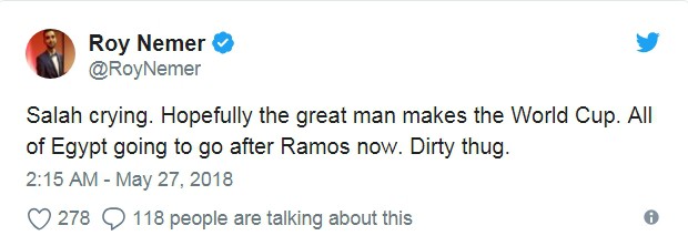 Tình huống Ramos bẻ vai Salah như võ sĩ MMA khiến fan phẫn nộ - Ảnh 5.