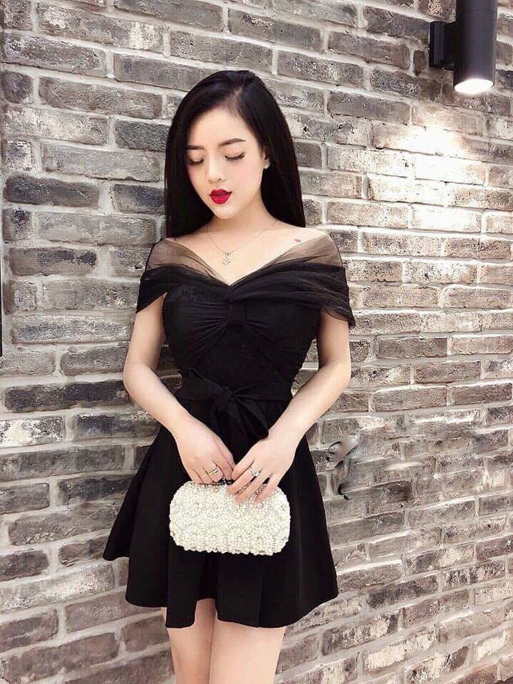 Cô gái đặt mua chiếc váy được shop cam kết y hình, cứ tưởng xinh đẹp lộng lẫy ai ngờ ngã ngửa khi khoác cả đống vải màn trước ngực - Ảnh 2. Cô gái đặt mua chiếc váy được shop cam kết y hình, cứ tưởng xinh đẹp lộng lẫy ai ngờ ngã ngửa khi khoác cả đống vải màn trước ngực - Ảnh 2.