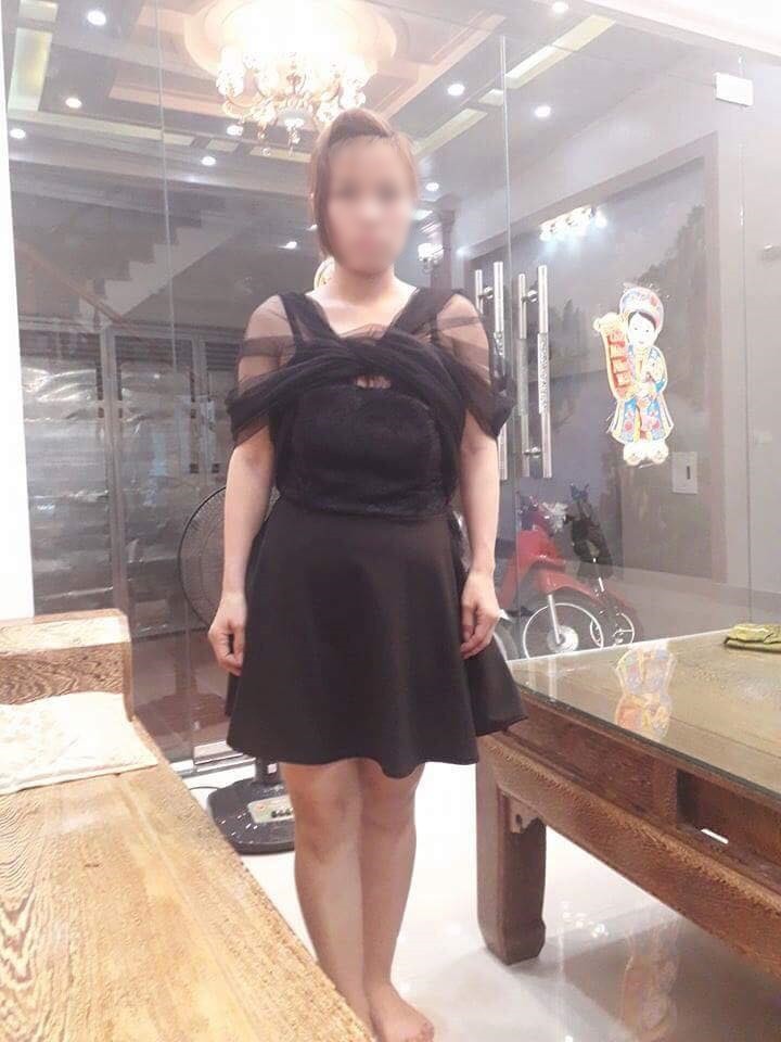 Cô gái đặt mua chiếc váy được shop cam kết y hình, cứ tưởng xinh đẹp lộng lẫy ai ngờ ngã ngửa khi khoác cả đống vải màn trước ngực - Ảnh 3. Cô gái đặt mua chiếc váy được shop cam kết y hình, cứ tưởng xinh đẹp lộng lẫy ai ngờ ngã ngửa khi khoác cả đống vải màn trước ngực - Ảnh 3.