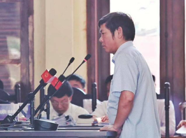 Nhìn lại 9 ngày tranh luận nảy lửa tại phiên toà xét xử BS Hoàng Công Lương - Ảnh 3.
