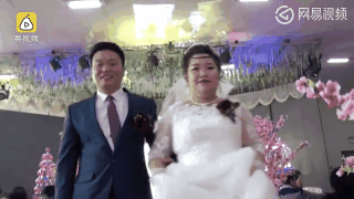 Chuyện cổ tích giữa đời thường: Chàng trai bán đậu phụ tìm được vợ nhờ trả lại chiếc cặp xách cô gái đánh rơi - Ảnh 2.