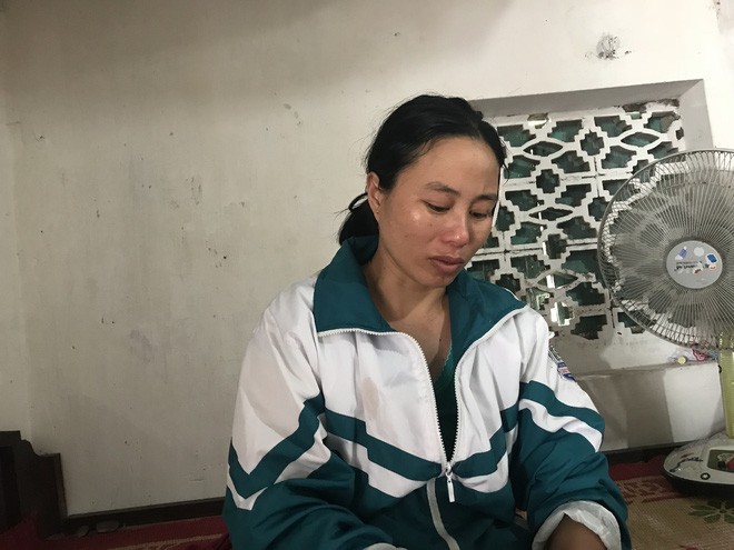 Từ ngày bị liệt và 2 mắt mờ đi, đêm nào tôi cũng nằm khóc vì thương chồng, thương con - Ảnh 3.
