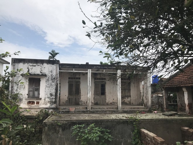 Từ ngày bị liệt và 2 mắt mờ đi, đêm nào tôi cũng nằm khóc vì thương chồng, thương con - Ảnh 5.