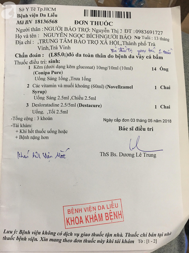 Ca sĩ Lam Trường đến thăm bé Bích - em bé bị vẩy ngứa da trăn trước khi bé nhập viện điều trị - Ảnh 10.