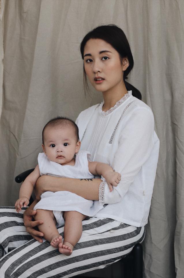 Em rất thích chụp ảnh đấy ạ.