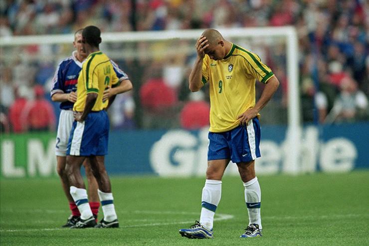 World Cup 1998: Cơn động kinh của Ronaldo vẫn còn là bí ẩn - Ảnh 3.