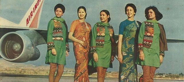 Nữ tiếp viên hàng không Ấn Độ nhớ về thập niên 80: đầy biến động, nguy hiểm nhưng vẫn tin “phía trước là bầu trời” - Ảnh 5. Nữ tiếp viên hàng không Ấn Độ nhớ về thập niên 80: đầy biến động, nguy hiểm nhưng vẫn tin “phía trước là bầu trời” - Ảnh 5.