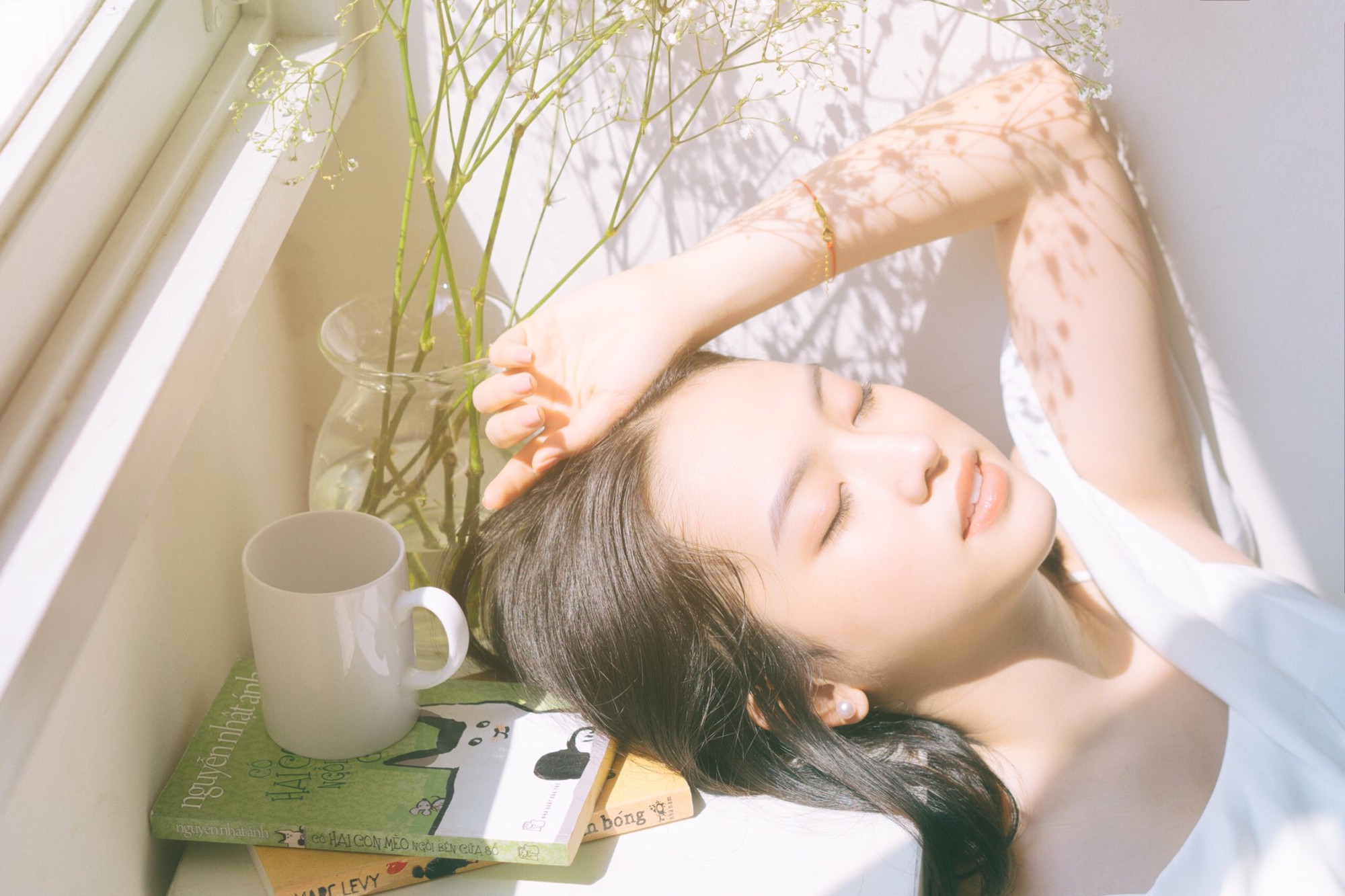 Thuý Vi 3 năm sau ngày nổi tiếng: Nếu con gái Vi lặp lại những gì mình từng làm trong quá khứ, Vi sẽ tát cho nó tỉnh! - Ảnh 2. Thuý Vi 3 năm sau ngày nổi tiếng: Nếu con gái Vi lặp lại những gì mình từng làm trong quá khứ, Vi sẽ tát cho nó tỉnh! - Ảnh 2.