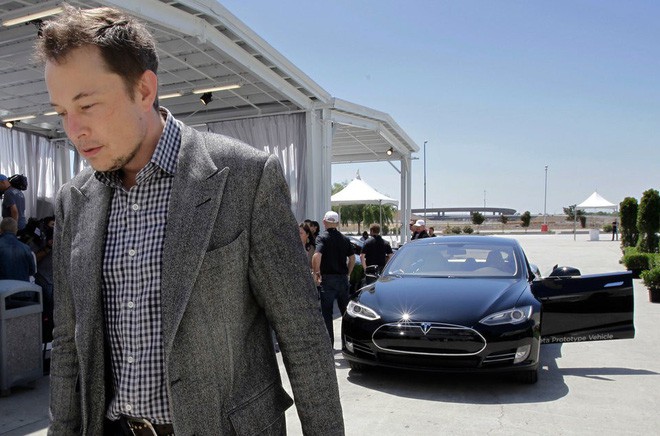 Hành trình kì diệu của Elon Musk: Từ một cậu bé chuyên bị bắt nạt cho đến Iron Man phiên bản đời thực - Ảnh 25.