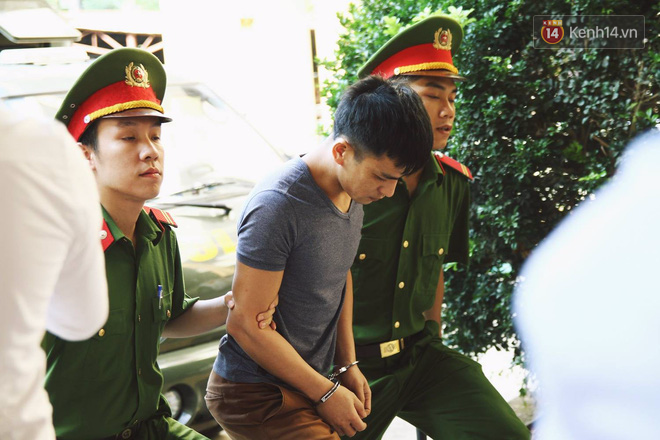 Hoãn phiên xử BS Hoàng Công Lương trong vụ 8 người tử vong khi chạy thận ở Hòa Bình - Ảnh 3.