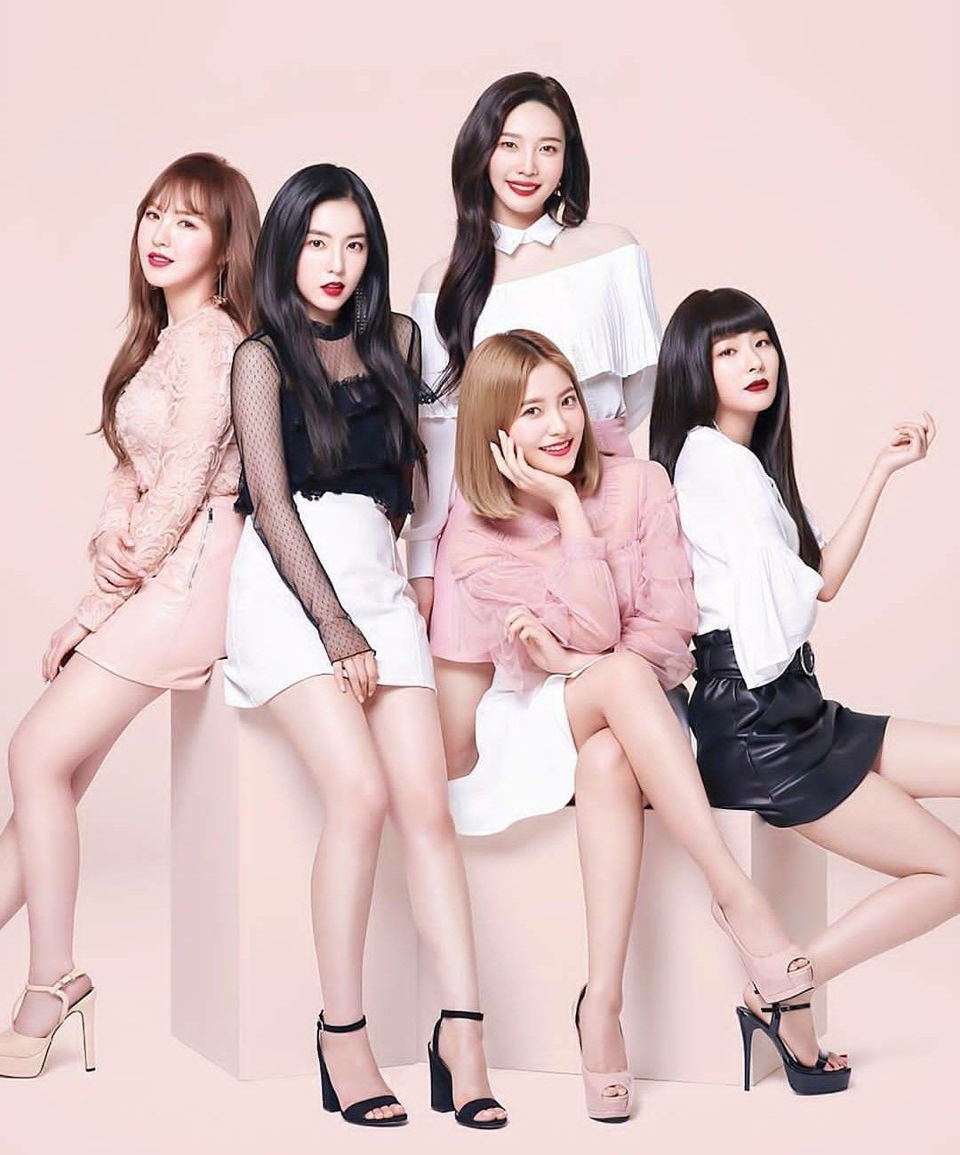 Cứ trở lại là No.1 nhưng doanh số trực tuyến của TWICE lại thua cả 2 girlgroup cùng thời? - Ảnh 2.