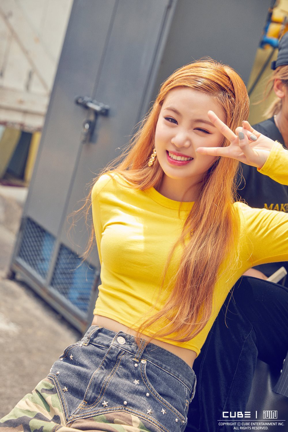 Nhan sắc lạ của girlgroup đang hot nhà Cube: Mỹ nhân suýt ra mắt với Black Pink xuất sắc, leader lột xác ngoạn mục - Ảnh 19.