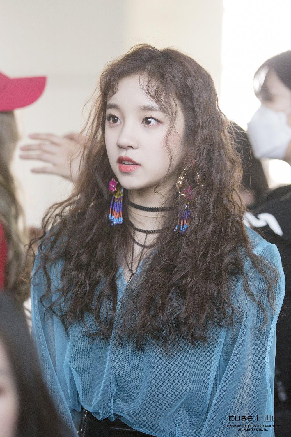 Nhan sắc lạ của girlgroup đang hot nhà Cube: Mỹ nhân suýt ra mắt với Black Pink xuất sắc, leader lột xác ngoạn mục - Ảnh 34.