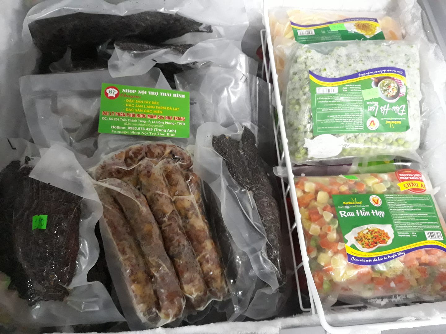 Những chiếc tủ lạnh chứa đựng cả một bầu trời đam mê ăn uống của cư dân mạng - Ảnh 9.