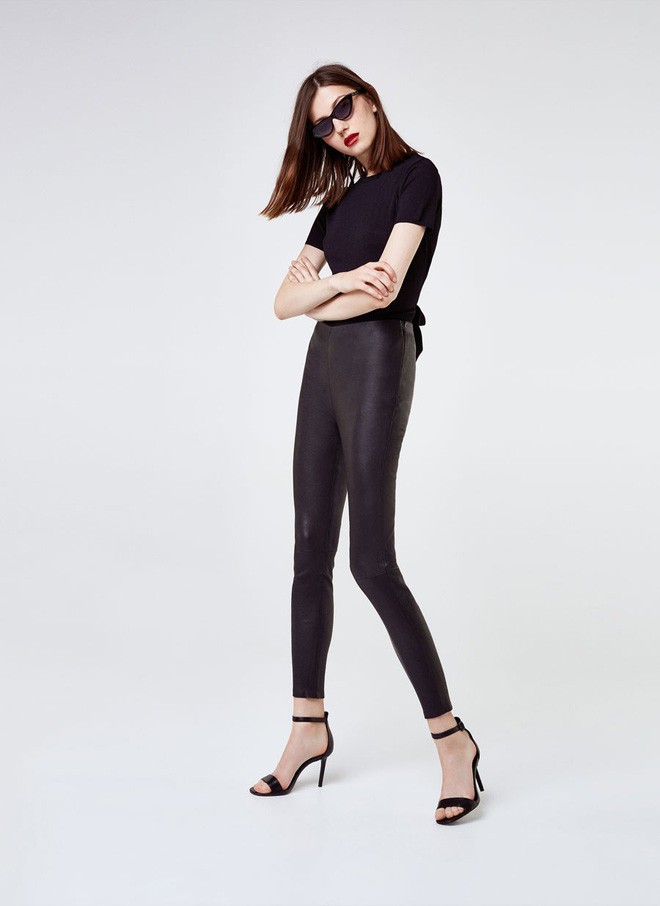 Legging da k&eacute;n d&aacute;ng, nhưng nh&igrave;n c&aacute;ch Ho&agrave;ng hậu Letizia ở độ tuổi U50 m&agrave; vẫn diện đẹp mới thấy đẳng cấp l&agrave;m sao - Ảnh 3.
