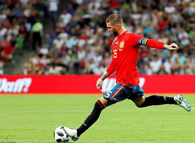 Siêu dự bị lên tiếng, Tây Ban Nha thắng nhọc trước ngày khai màn World Cup 2018 - Ảnh 5.