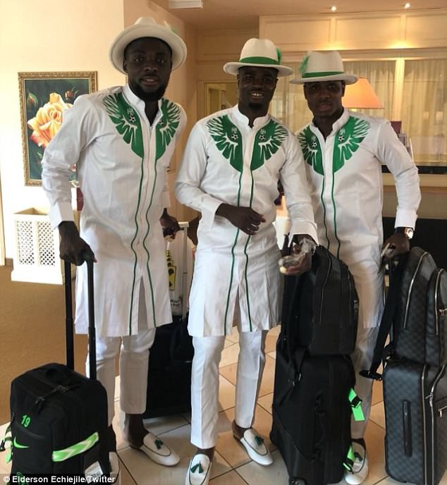 Đội tuyển Nigeria đến World Cup 2018 với thời trang độc đáo - Ảnh 2.