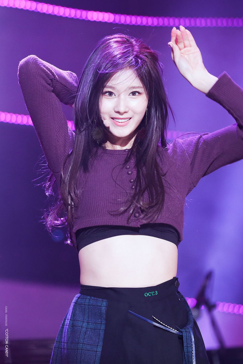 Chùm ảnh: Những công chúa, hoàng tử ngoại quốc của Kpop đẹp rực rỡ trên sân khấu (P.1) - Ảnh 37. Chùm ảnh: Những công chúa, hoàng tử ngoại quốc của Kpop đẹp rực rỡ trên sân khấu (P.1) - Ảnh 37.