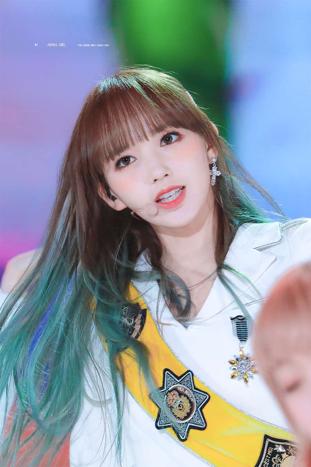 Chùm ảnh: Những công chúa, hoàng tử ngoại quốc của Kpop đẹp rực rỡ trên sân khấu (P.1) - Ảnh 69. Chùm ảnh: Những công chúa, hoàng tử ngoại quốc của Kpop đẹp rực rỡ trên sân khấu (P.1) - Ảnh 69.