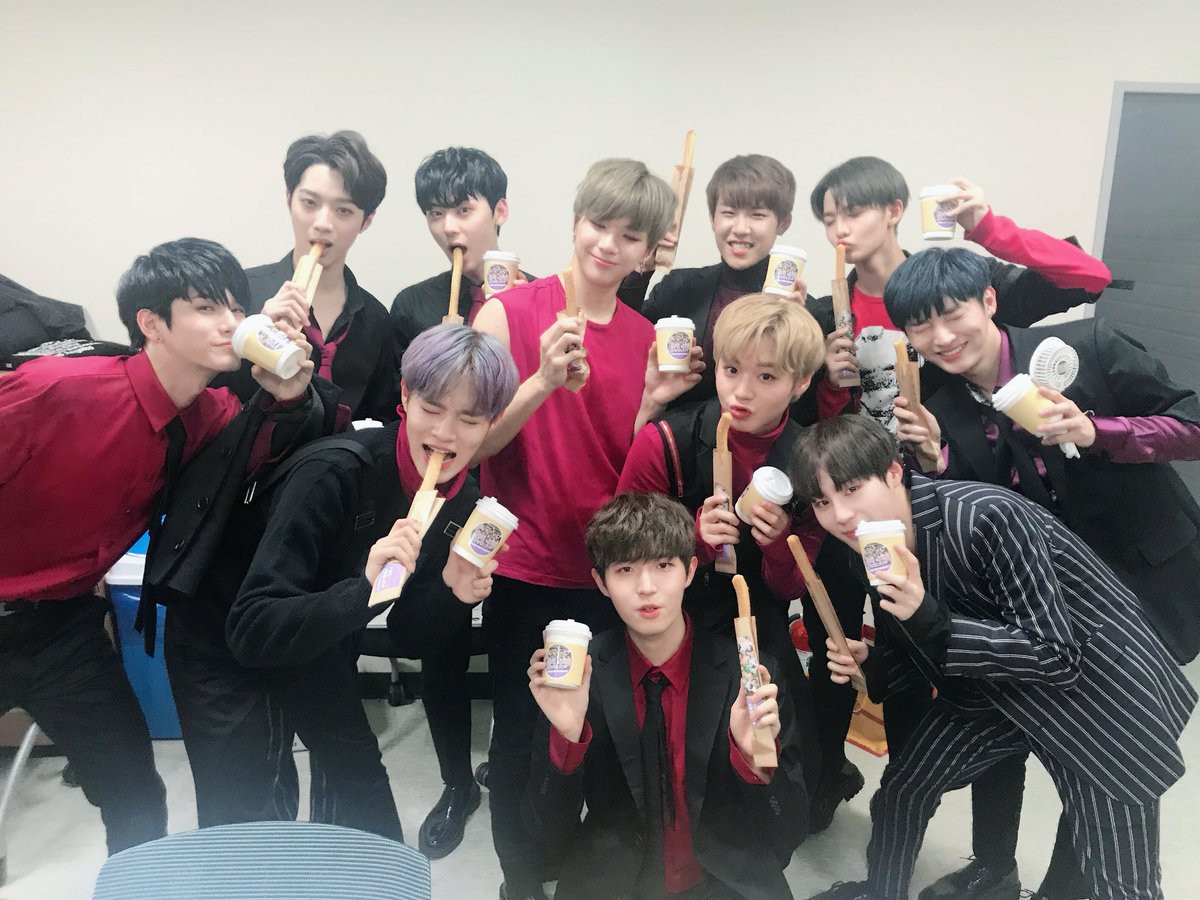 Phát hành hơn 2 tuần, Bolbbalgan4 vẫn chặn đứng mọi đường lên đỉnh của idolgroup Kpop - Ảnh 3. Phát hành hơn 2 tuần, Bolbbalgan4 vẫn chặn đứng mọi đường lên đỉnh của idolgroup Kpop - Ảnh 3.