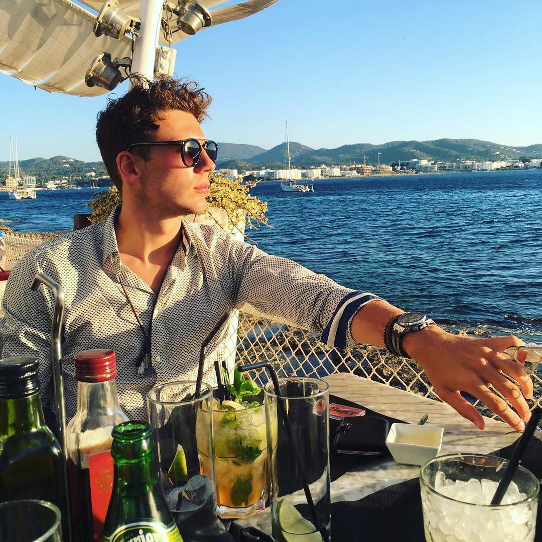 Ăn mặc bảnh bao, thần thái xuất sắc: Tiền vệ đội tuyển Đức chính là crush mới của hội fan girl xuyên lục địa - Ảnh 6.