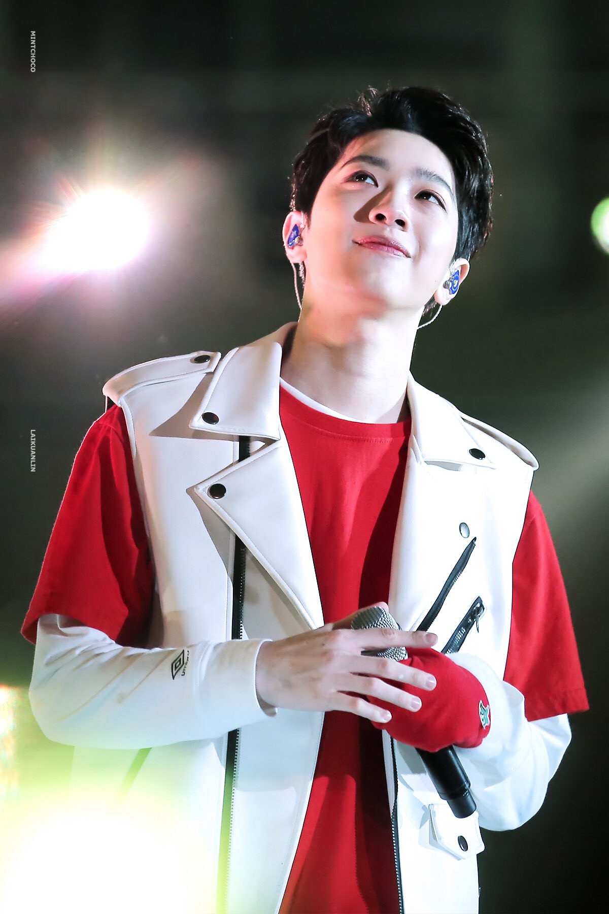 Chùm ảnh: Những công chúa, hoàng tử ngoại quốc của Kpop tỏa sáng rực rỡ trên sân khấu (P.2) - Ảnh 49.