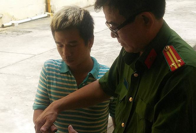 Cô gái tử vong sau 5 ngày bị người yêu tạt 4 lít xăng thiêu sống - Ảnh 1. Cô gái tử vong sau 5 ngày bị người yêu tạt 4 lít xăng thiêu sống - Ảnh 1.