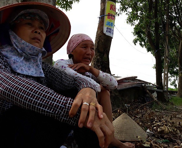 Người dân hoang mang sau vụ bắt 2 xe tải chở bình nhiên liệu nghi của máy bay về “thủ phủ đồng nát” - Ảnh 3.