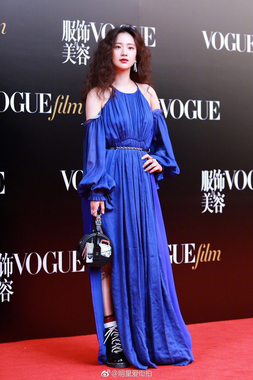 Thảm đỏ Vogue: Angela Baby trở thành tâm điểm vì đẹp xuất sắc, lấn át Dương Mịch - Lưu Thi Thi - Ảnh 14.
