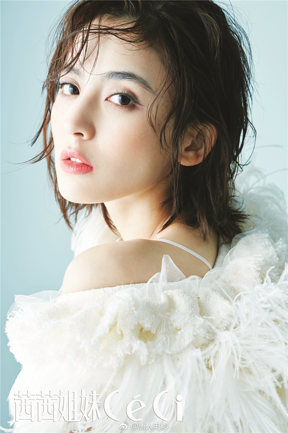 Nghịch lý showbiz: Người thừa nhận dao kéo ngày càng đẹp tự nhiên, kẻ chối bay chối biến lại lộ di chứng thẩm mỹ - Ảnh 39. Nghịch lý showbiz: Người thừa nhận dao kéo ngày càng đẹp tự nhiên, kẻ chối bay chối biến lại lộ di chứng thẩm mỹ - Ảnh 39.