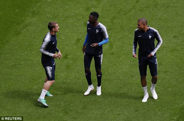 Đội hình tiền tỷ của Pháp khởi động cho trận đấu khai màn World Cup 2018 - Ảnh 4.