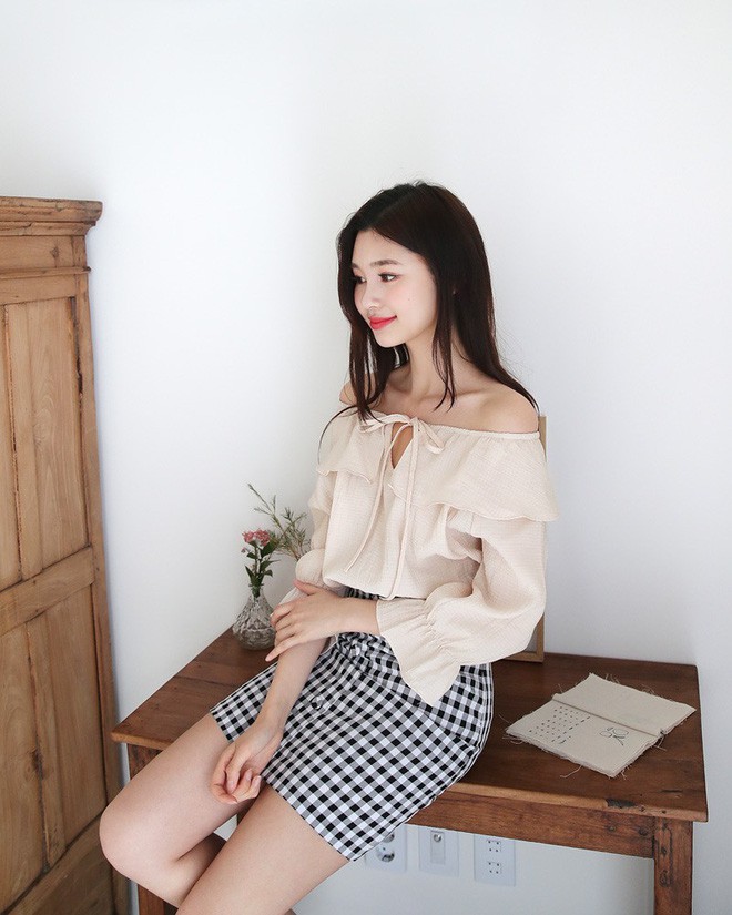 5 dáng áo blouse này đã gây sốt suốt từ đầu hè, hội chị em bánh bèo không nên bỏ qua bất cứ mẫu nào - Ảnh 15.