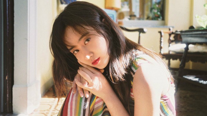 2 mỹ nhân nóng bỏng sinh năm 1995 lên top idol nữ hot nhất, SNSD rục rịch trở lại cũng đủ sức vào top 10 - Ảnh 8. 2 mỹ nhân nóng bỏng sinh năm 1995 lên top idol nữ hot nhất, SNSD rục rịch trở lại cũng đủ sức vào top 10 - Ảnh 8.