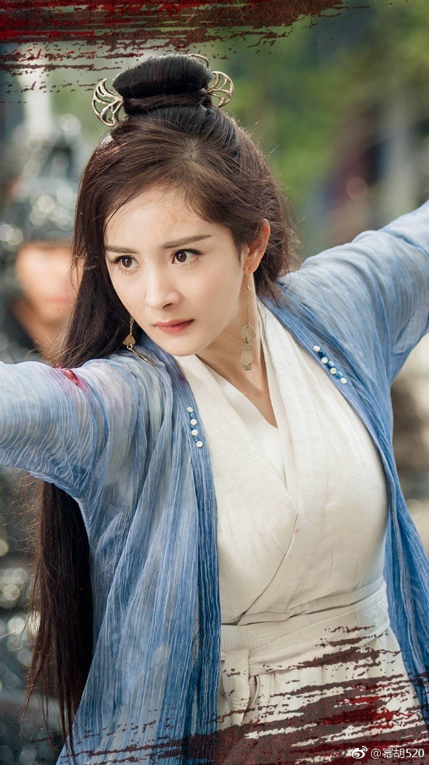 The movie has just shown, the forehead "airport" of Yang Mani made people pay attention but this time is praised to tl