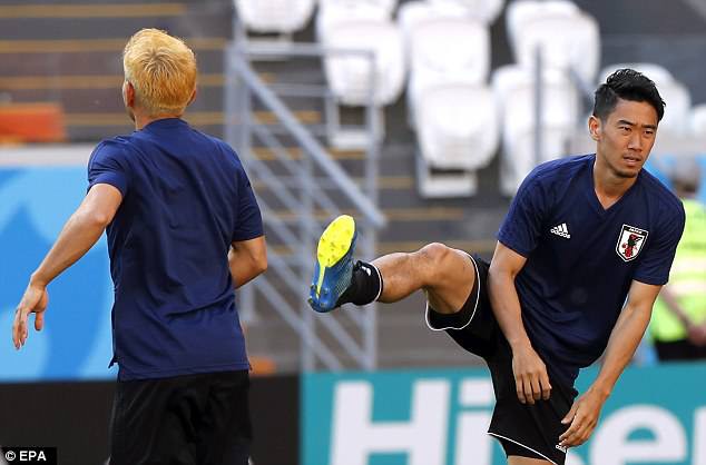 Cầu thủ Nhật Bản trước trận đấu với Colombia bị ảnh hưởng tâm lý - Ảnh 1.