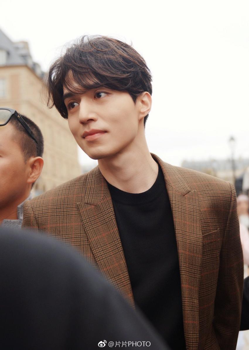 Khi siêu sao hạng A xứ Hàn dự sự kiện quốc tế: Người sang như ông hoàng bà hoàng, kẻ gặp sự cố nhạy cảm khó đỡ - Ảnh 52. Khi siêu sao hạng A xứ Hàn dự sự kiện quốc tế: Người sang như ông hoàng bà hoàng, kẻ gặp sự cố nhạy cảm khó đỡ - Ảnh 52.