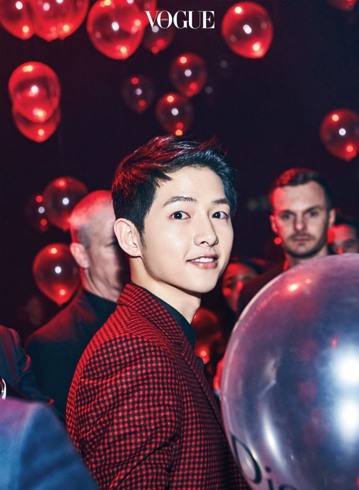 Khi siêu sao hạng A xứ Hàn dự sự kiện quốc tế: Người sang như ông hoàng bà hoàng, kẻ gặp sự cố nhạy cảm khó đỡ - Ảnh 9. Khi siêu sao hạng A xứ Hàn dự sự kiện quốc tế: Người sang như ông hoàng bà hoàng, kẻ gặp sự cố nhạy cảm khó đỡ - Ảnh 9.