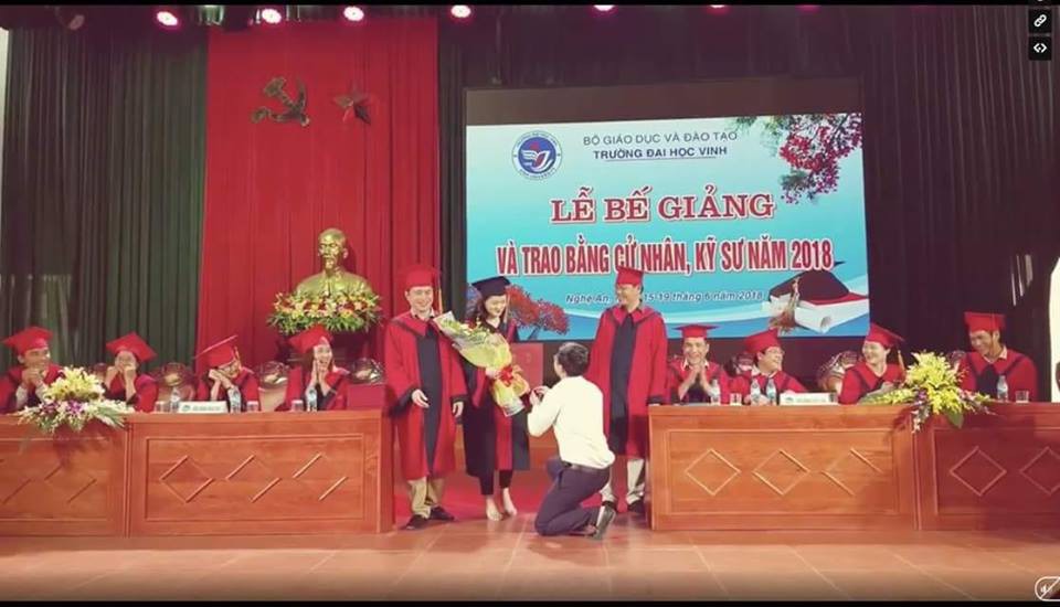 Lãnh đạo trường Đại học Vinh lên tiếng sau vụ Phó bí thư đoàn cầu hôn sinh viên - Ảnh 1. Lãnh đạo trường Đại học Vinh lên tiếng sau vụ Phó bí thư đoàn cầu hôn sinh viên - Ảnh 1.