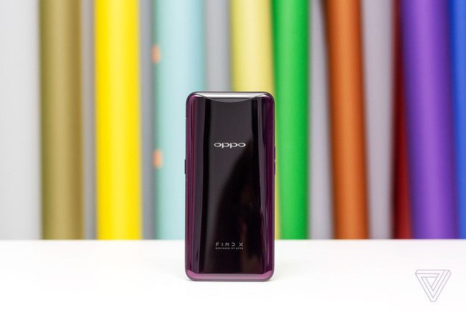 Oppo Find X: Nghe tên tưởng giống mỗi iPhone X, hóa ra giống cả Galaxy S9 luôn! - Ảnh 1.