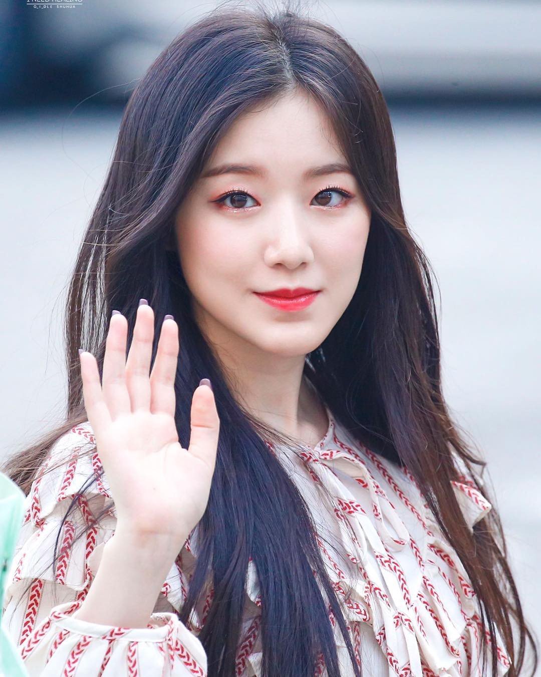 Hội visual Kpop có tiếng nhưng... kém miếng: Mờ nhạt, bị xem thường, có người lăn lộn mãi vẫn vô danh - Ảnh 4. Hội visual Kpop có tiếng nhưng... kém miếng: Mờ nhạt, bị xem thường, có người lăn lộn mãi vẫn vô danh - Ảnh 4.