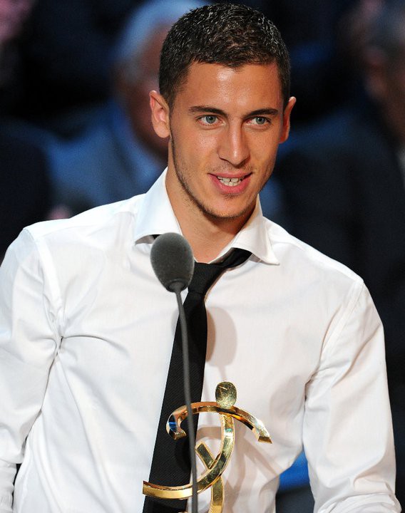 Hồ sơ trai đẹp World Cup không thể thiếu Eden Hazard: Chàng trai Bỉ có đôi mắt hút hồn hội chị em - Ảnh 2.