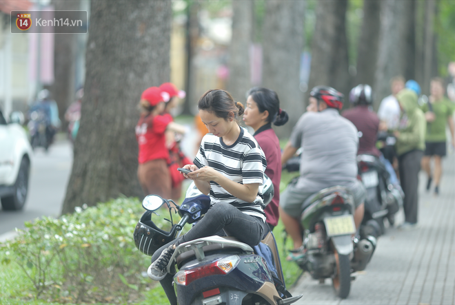 Thí sinh hoàn thành bài thi môn Toán: Người nhận xét khó, người nói phân loại được học sinh - Ảnh 42. Thí sinh hoàn thành bài thi môn Toán: Người nhận xét khó, người nói phân loại được học sinh - Ảnh 42.